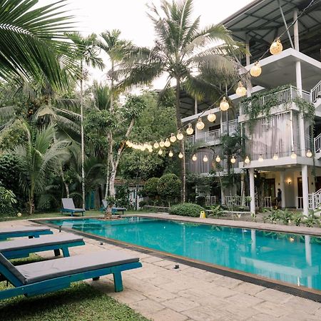 French Garden Kandy Exterior photo